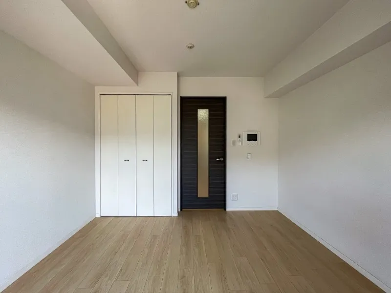 Castalia Hatsudai - Interior - ["Flooring", "Floor", "Wood"]