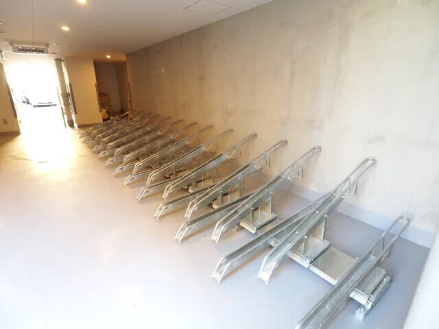 Residia Shimomaruko Place - Other - ["Composite material", "Metal", "Stairs"]