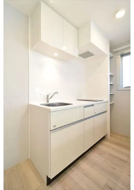 CASA FIORE Nippori - Interior - ["Flooring", "Floor", "Cabinetry"]