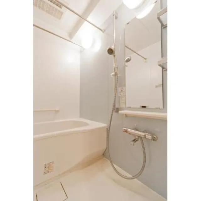 Park Axis Nihonbashi Hamacho - Interior - ["Bathroom", "Property", "Tile"]