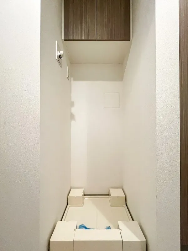 RESIDIA Ogikubo III - Interior - ["Wood", "Flooring", "Floor"]