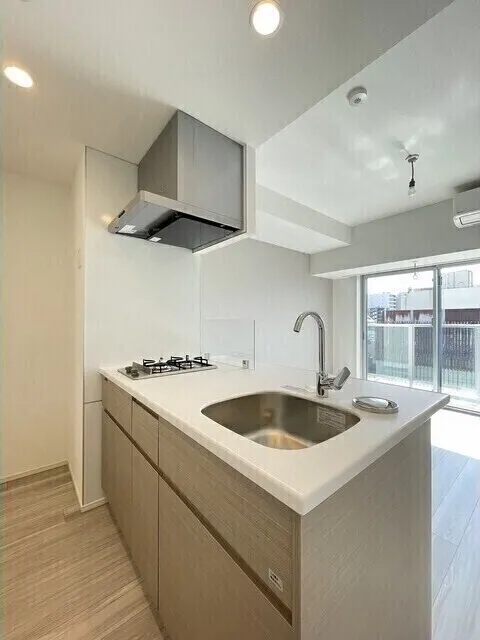 Stylio Kamata West - Interior - ["Apartment", "Countertop", "Sink"]
