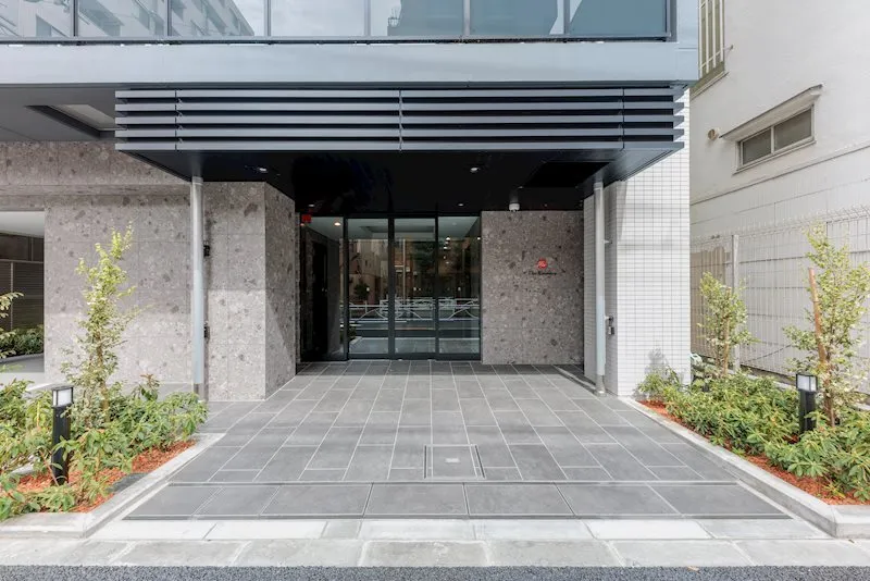 Due Kikugawa - Exterior - ["Plant", "Building", "Road surface"]