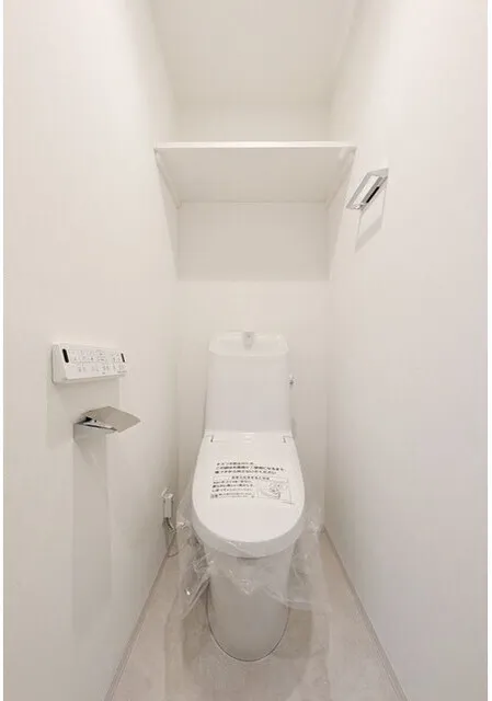 Grand Paseo Yoyogi Uehara II - Interior - ["Toilet seat", "Flooring", "Plumbing fixture"]