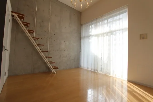 Prime Urban Shibaura LOFT - Interior - ["Flooring", "Floor", "Ceiling"]