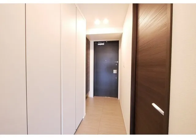 Comforia Shinjuku East Side Tower - Interior - ["Flooring", "Floor", "Wood"]