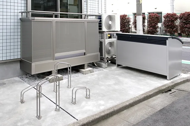 Rosa Terrace - Other - ["Composite material", "Machine", "Metal"]