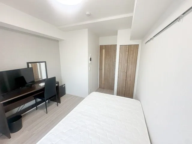 Crevista Oimachi - Interior - ["Wood", "Flooring", "Floor"]