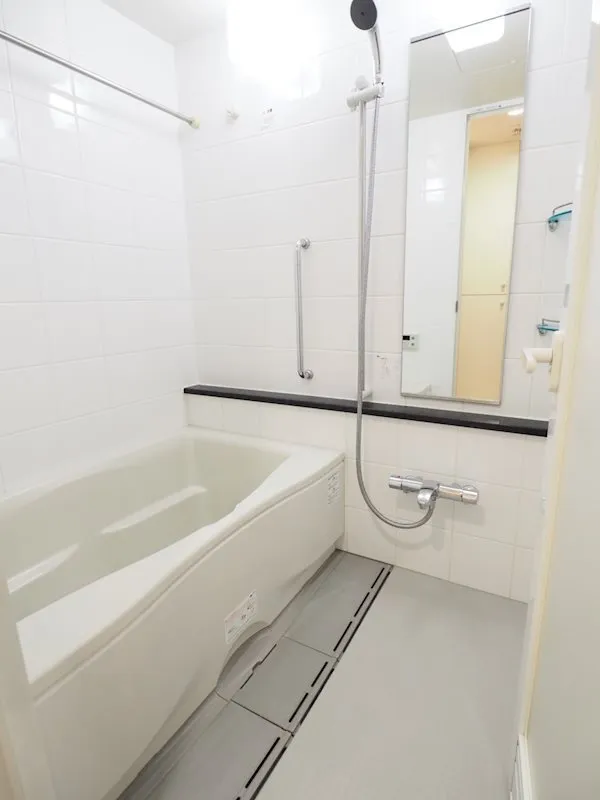 Park Flats Shibuya Daikanyama - Interior - ["Property", "Plumbing fixture", "Bathtub"]