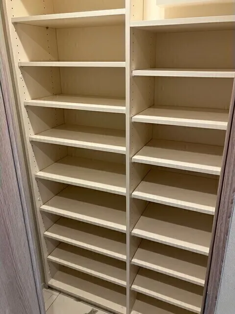 The Park House Shiba Onarimon - Interior - ["Shelf", "Shelving", "Wood"]