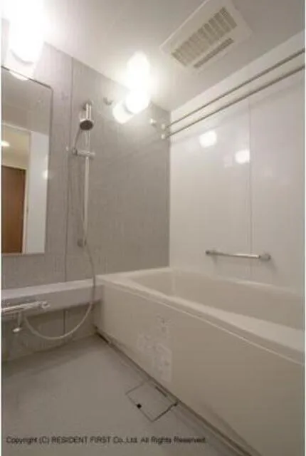The Tokyo Towers Midtower - Interior - ["Plumbing fixture", "Shower head", "Building"]