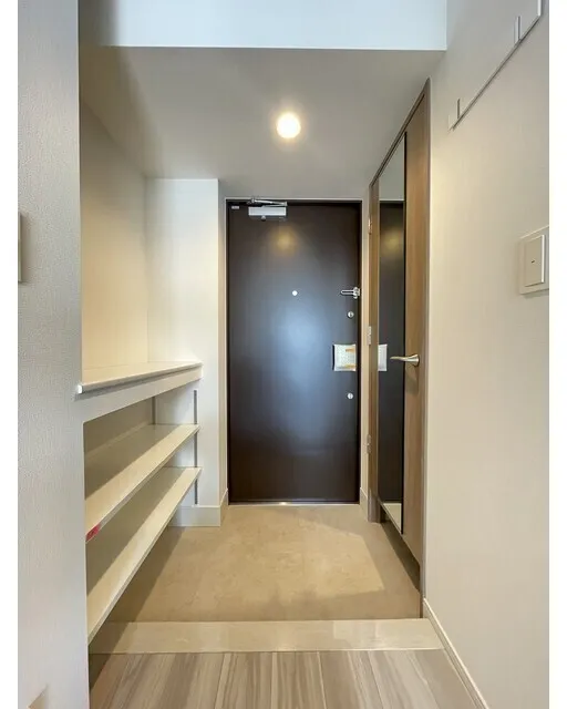 Stylio Kamata West - Interior - ["Flooring", "Wall", "Floor"]