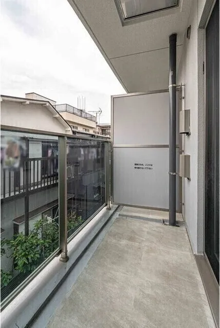 LUMIEC HONCHO EAST - Interior - ["Composite material", "Apartment", "Glass"]