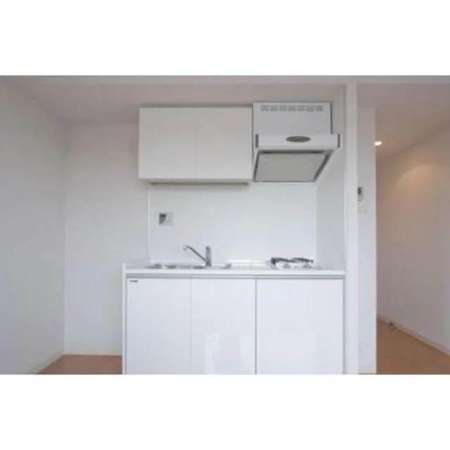 Park Cube Ueno - Interior - ["Cabinetry", "Countertop", "Sink"]