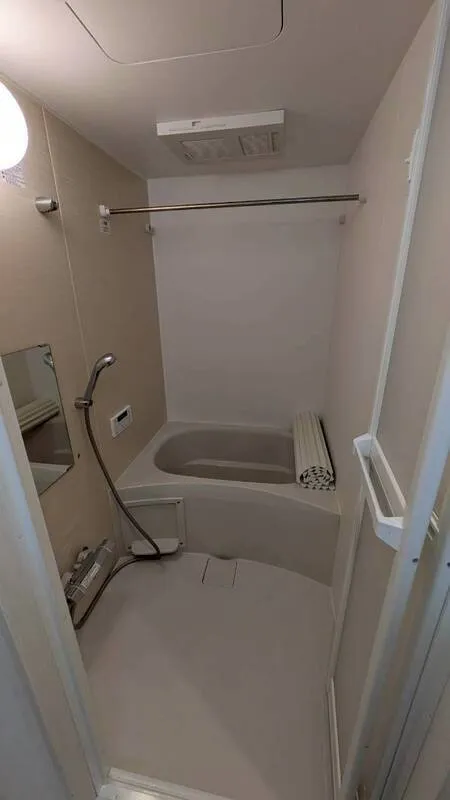 Solna Cresia Nakano - Interior - ["Plumbing fixture", "Plumbing", "Bathroom"]