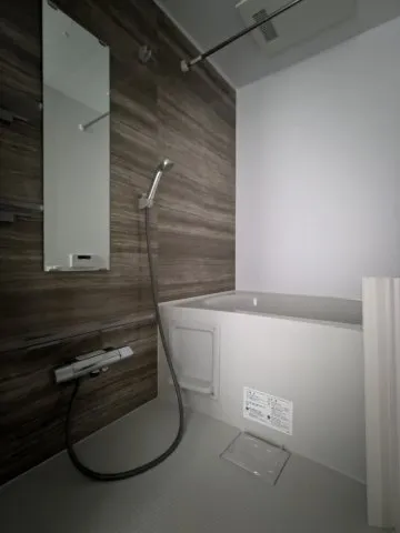 The House Nakano Sakaue II - Interior - ["Flooring", "Floor", "Interior design"]