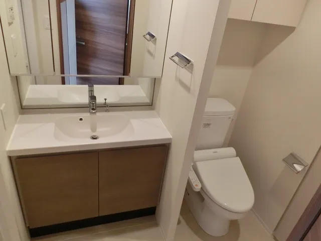 The Park Habio Kuramae - Interior - ["Flooring", "Plumbing fixture", "Floor"]