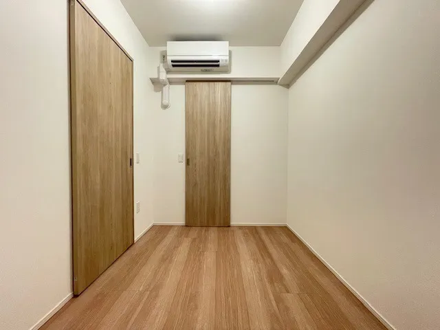 Prince Due Kamiya - Interior - ["Flooring", "Wood flooring", "Floor"]