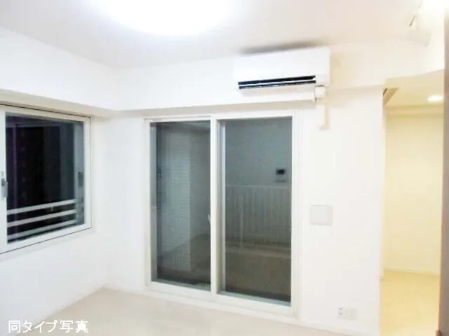 Comforia Sasazuka - Interior - ["Flooring", "Interior design", "Floor"]