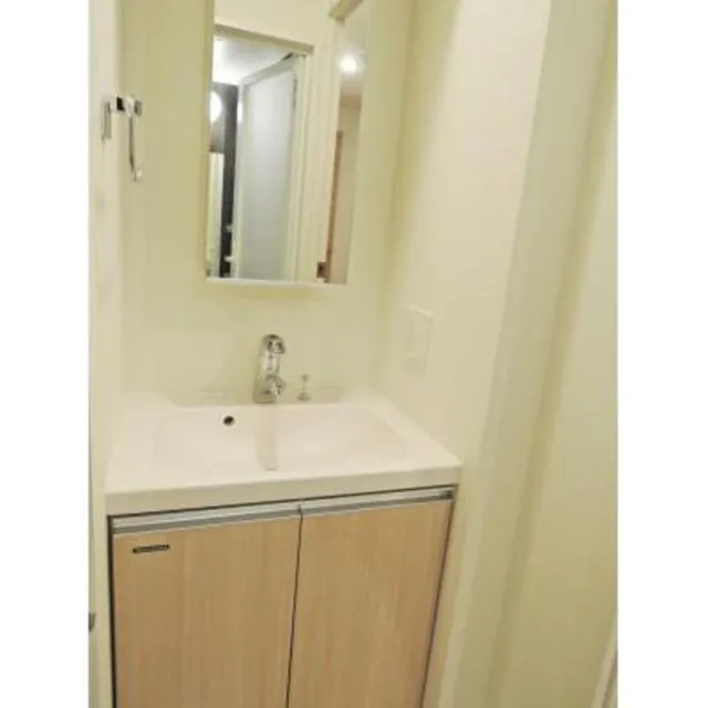 Urbanex Omori - Interior - ["Plumbing fixture", "Bathroom sink", "Wood"]