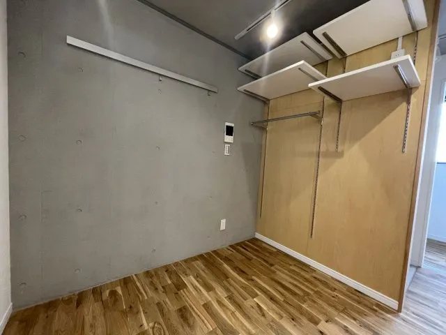 Apice Meguro - Interior - ["Wood", "Fixture", "Building"]