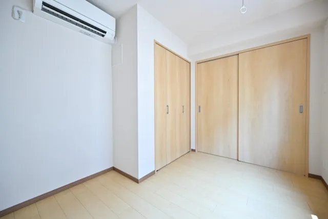 CENTRAL GARDEN RESIDENCE TOKYO - Interior - ["Flooring", "Floor", "Wood"]
