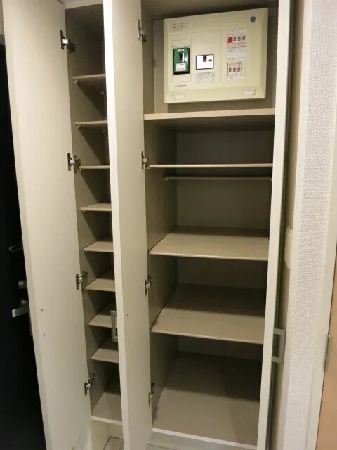 Esty Maison Oshima - Interior - ["Wood", "Door", "Cupboard"]