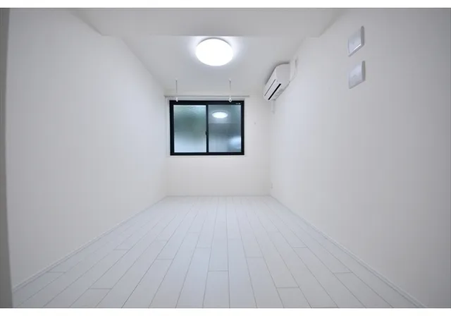 Le Coeur Shibuya Honmachi - Interior - ["White", "Flooring", "Ceiling"]