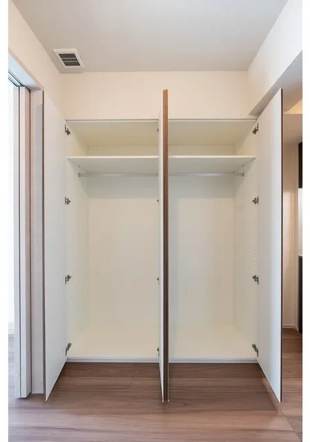 Livio Maison Asakusa Kaminarimon - Interior - ["Wall", "Wood", "Flooring"]