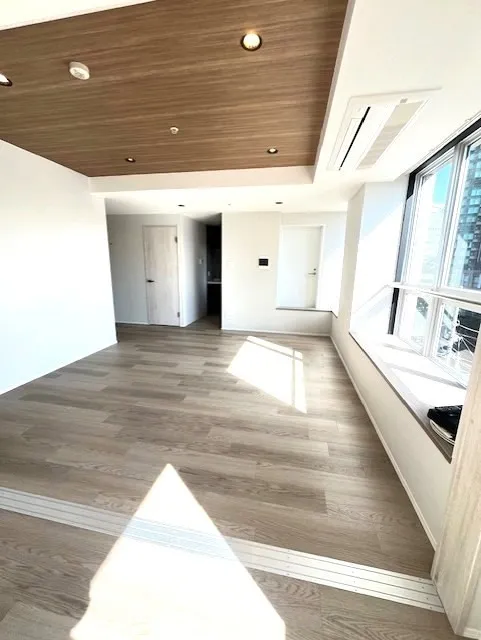 Residia Tower Azabujuban - Interior - ["Flooring", "Floor", "Wood flooring"]