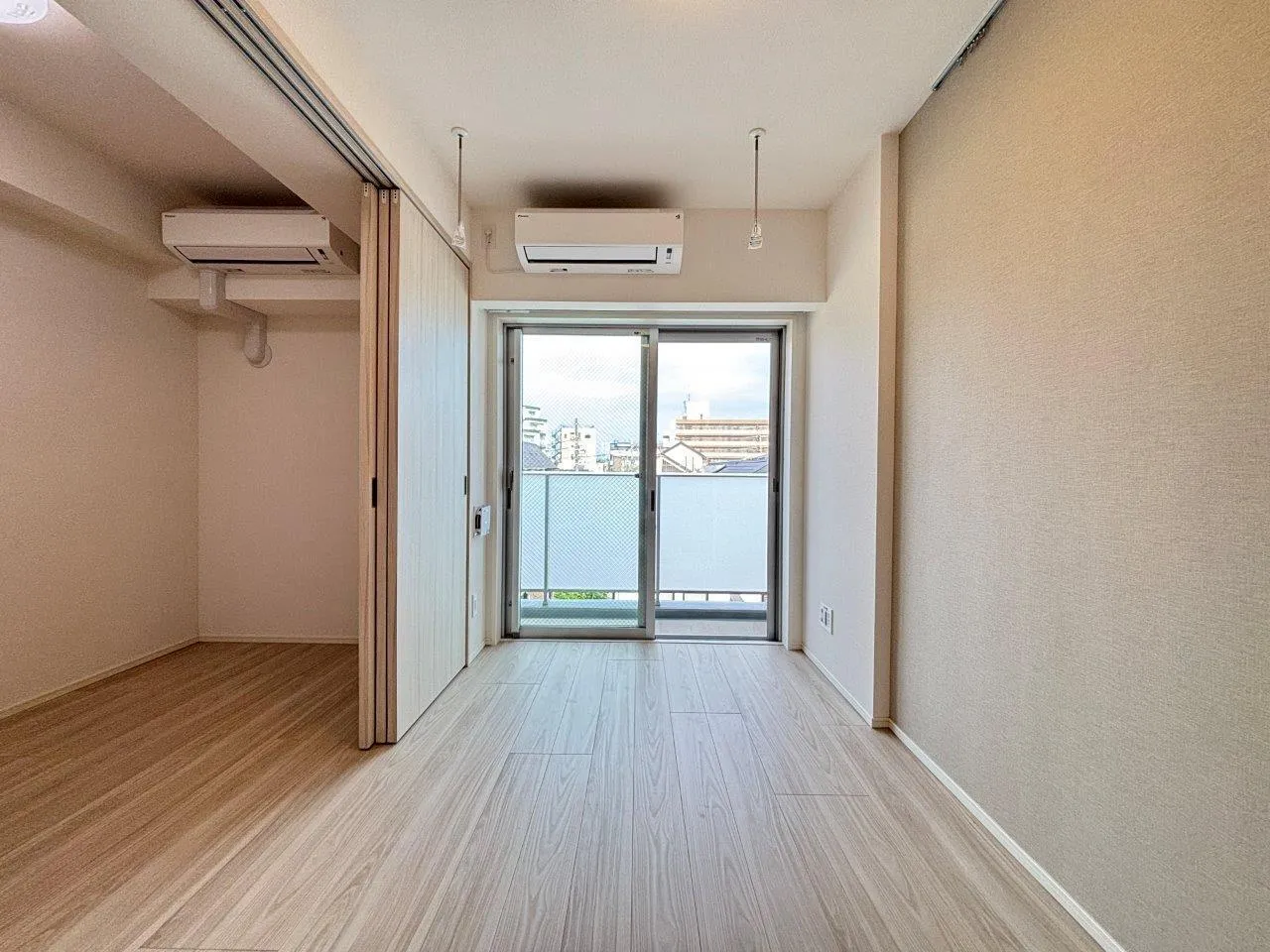 Lefon Livent Suginami Eifuku - Interior - ["Flooring", "Floor", "Ceiling"]