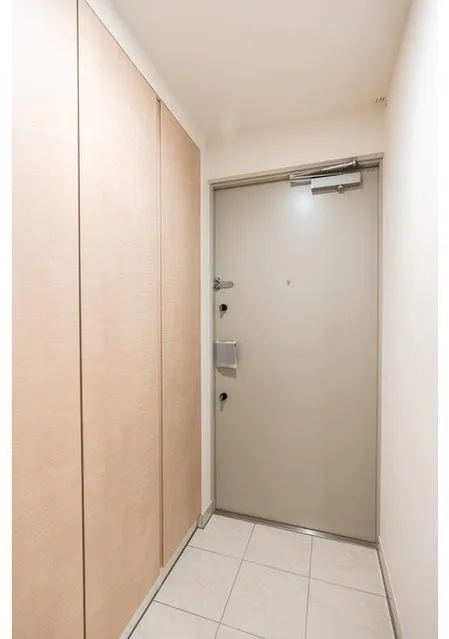 Comforia Liv Itabashi - Interior - ["Flooring", "Wall", "Floor"]