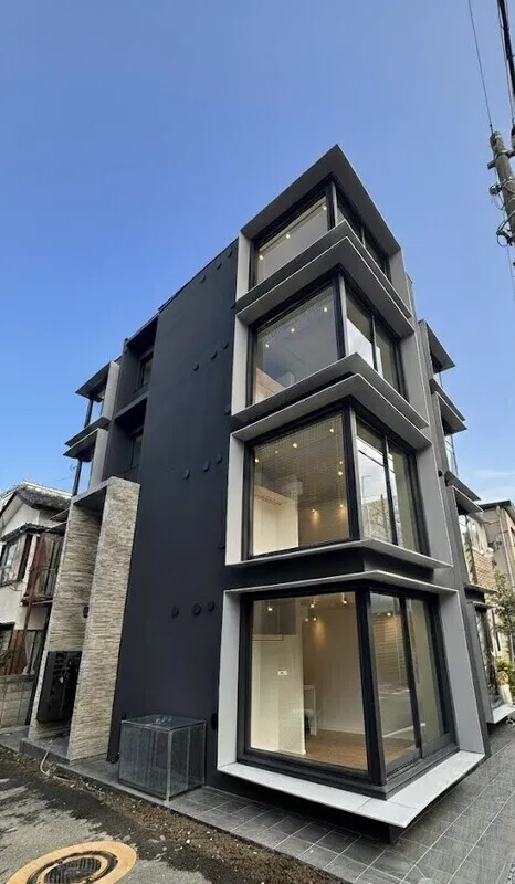 Trias242 - Exterior - ["Apartment", "Urban design", "Condominium"]