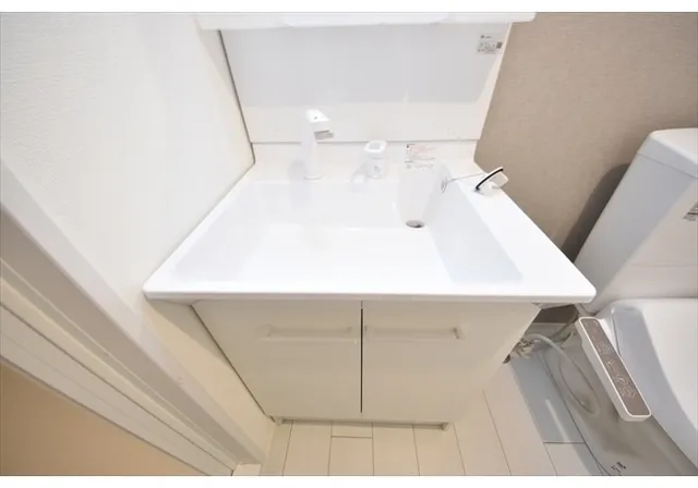 Le Coeur Shibuya Honmachi - Interior - ["Bathroom Sink", "Plumbing fixture", "Bathroom cabinet"]