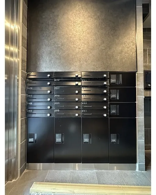 VORT Ogibashi Residence - Exterior - ["Locker", "Household hardware", "Aluminium"]