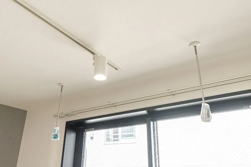K-Suite Tokyo Toritsu Daigaku - Interior - ["Ceiling", "Light fixture", "Silver"]