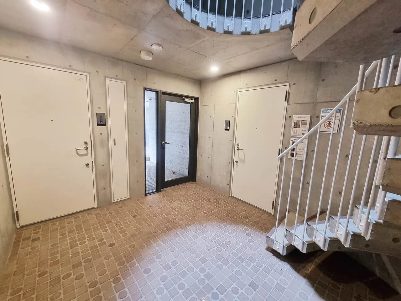 Mynavi Stay Tachiaigawa - Exterior - ["Flooring", "Floor", "Door"]