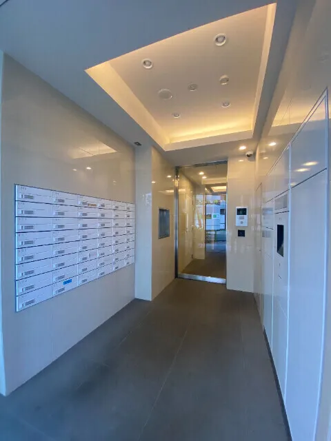 Brides Higashi-Nihonbashi - Other - ["Ceiling", "Interior design", "Floor"]