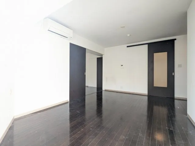 Beljure Takanawa - Interior - ["Flooring", "Floor", "Wood"]