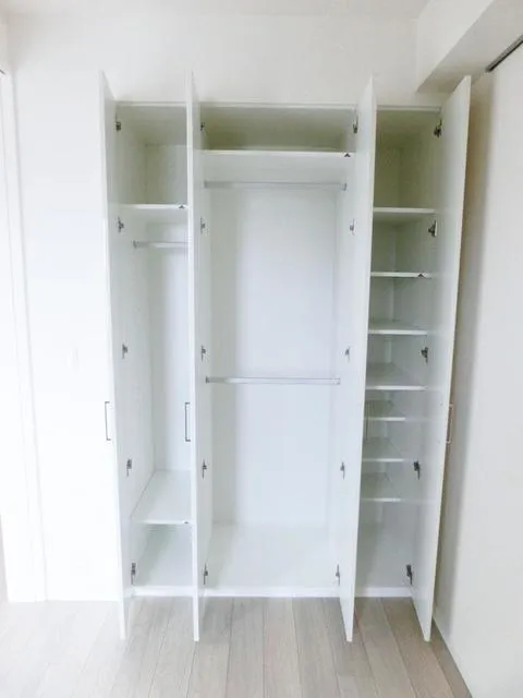 Park Axis Shibuya Kamiyamacho - Interior - ["Furniture", "Room", "Shelf"]