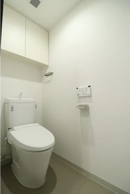 Sanheim Yukigaya Otsuka - Interior - ["Toilet seat", "Property", "Room"]