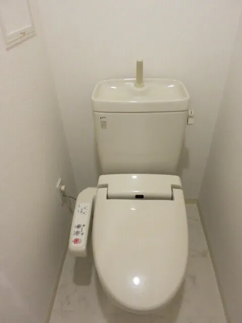 JC Nishi Magome - Interior - ["Toilet seat", "Toilet", "Bathroom"]