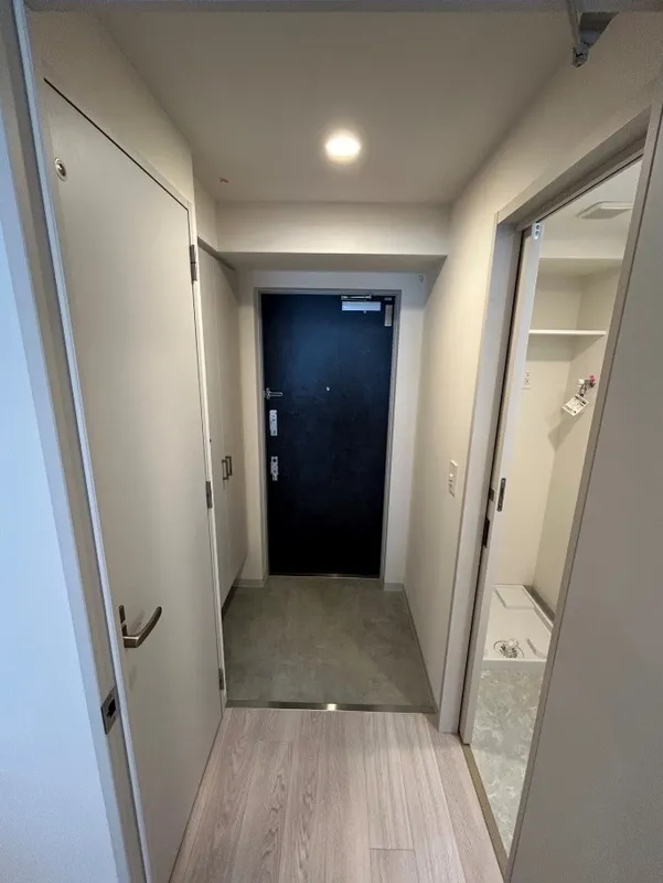 WORVE Suita Esaka - Interior - ["Flooring", "Floor", "Wood flooring"]