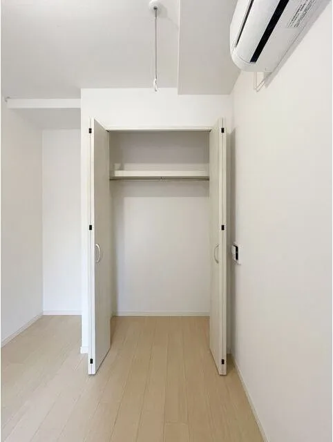 Urban Residence Itabashi - Interior - ["Flooring", "Wood", "Floor"]