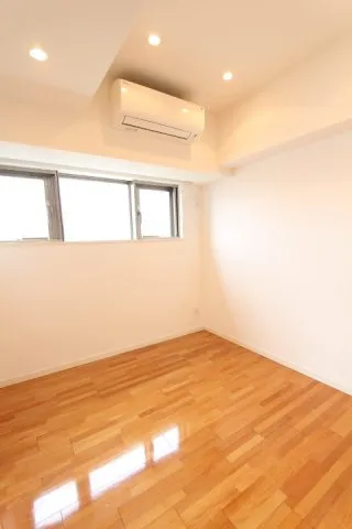 Prime Urban Honkomagome - Interior - ["Flooring", "Floor", "Ceiling"]