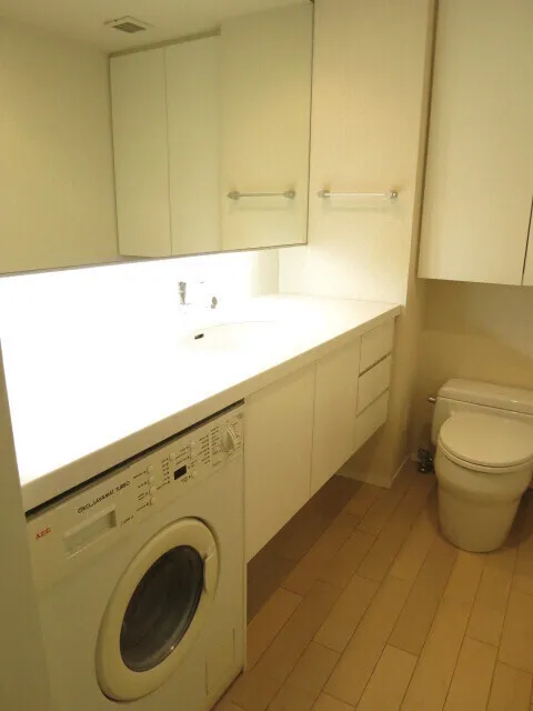 TLR Residence Ryogoku - Interior - ["Flooring", "Floor", "Interior design"]