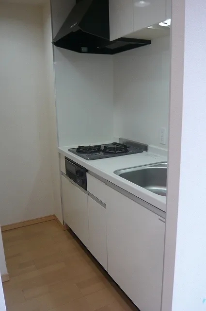 Esty Maison Togoshi - Interior - ["Cabinetry", "Building", "Kitchen stove"]