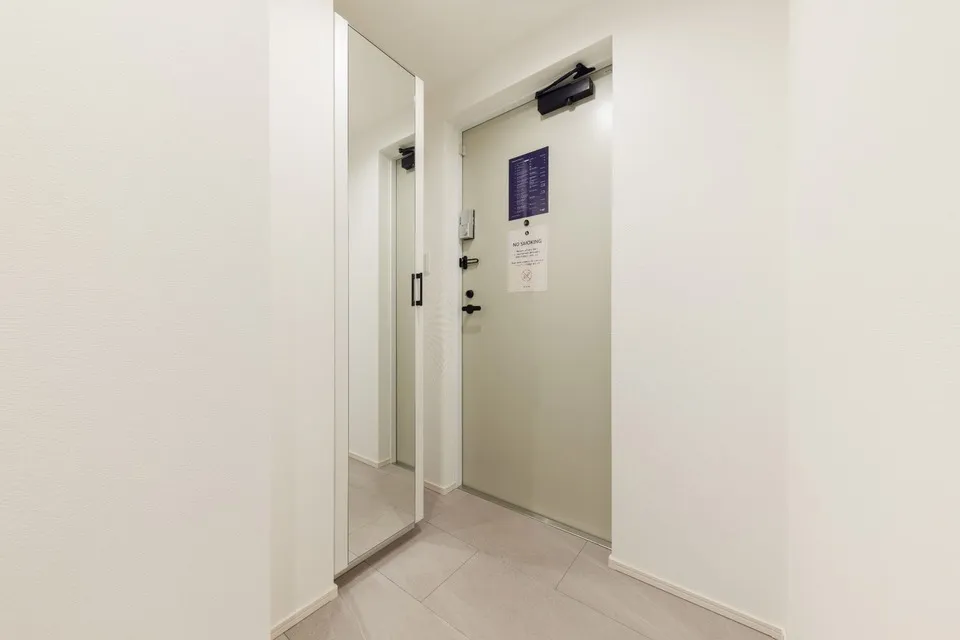 Hmlet Nishi-Shinjuku - Interior - ["Flooring", "Wall", "Floor"]