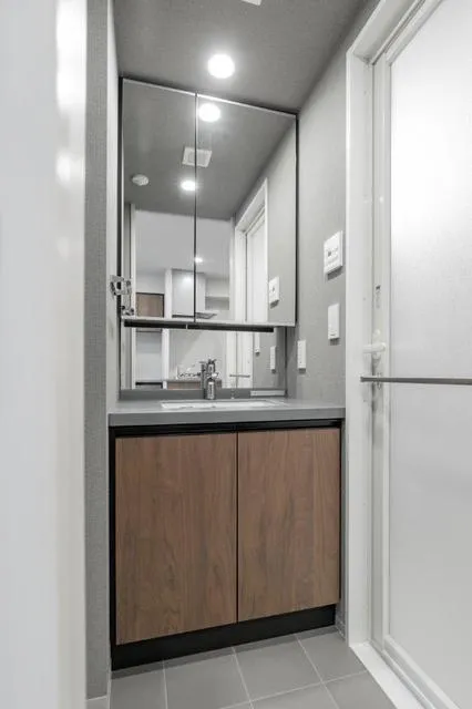 Urban Core Hatanodai - Interior - ["Flooring", "Interior design", "Wood"]