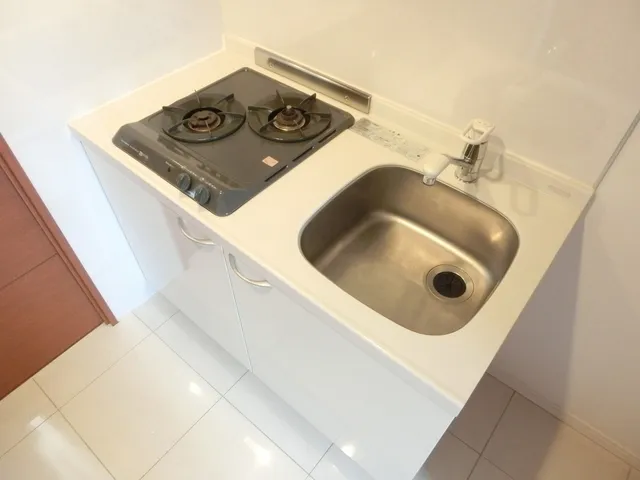 Marble Court Denenchofu - Interior - ["Tap", "Bathroom sink", "Plumbing fixture"]